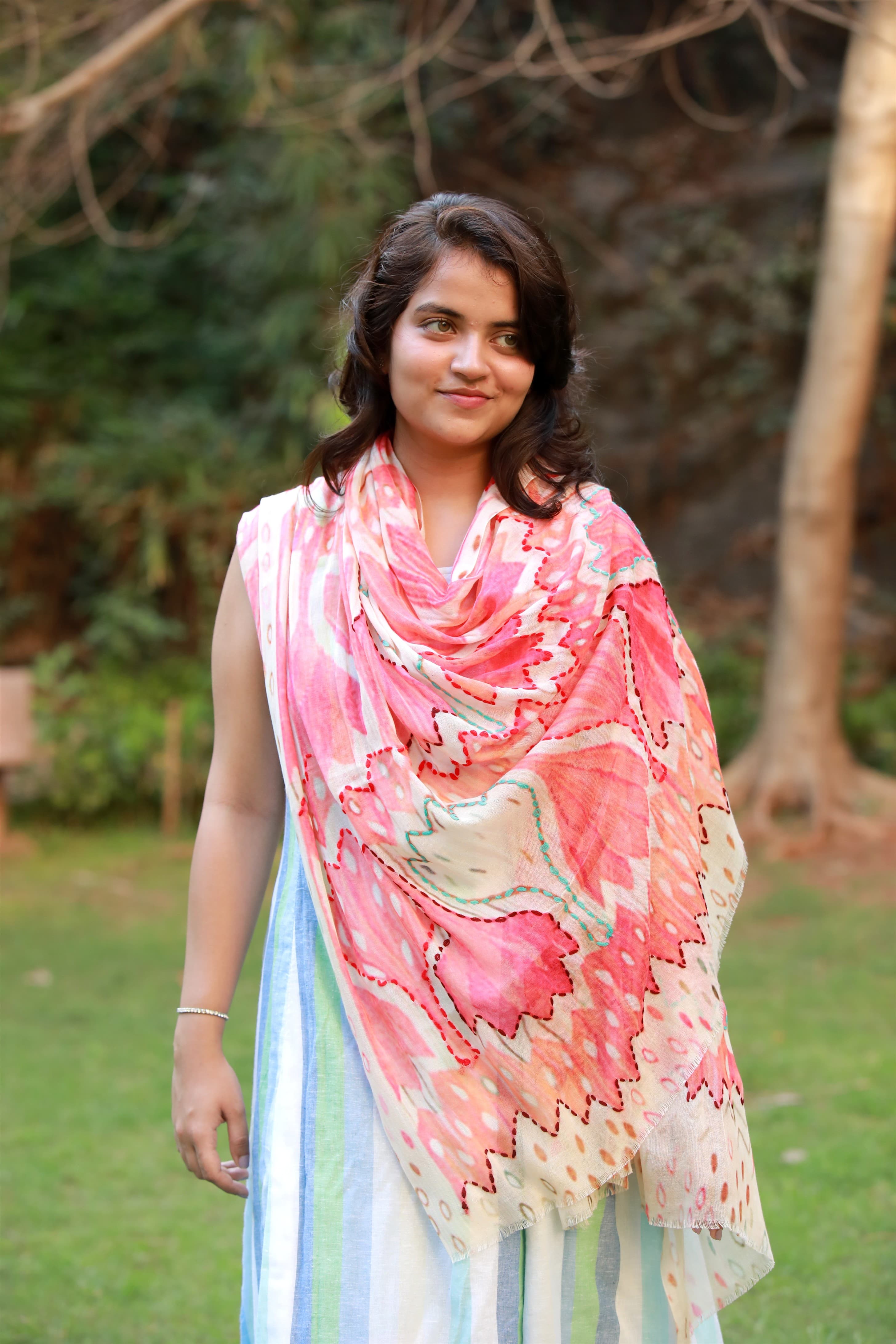 CORAL IKAT